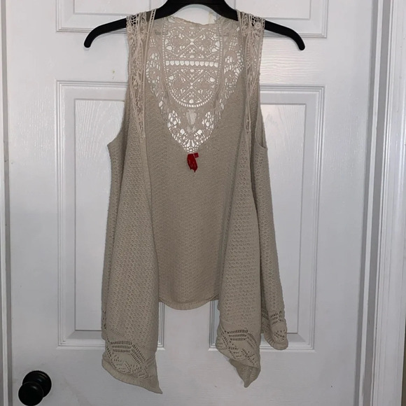 Red Camel Sweaters - Red Camel Crochet Sleeveless Cardigan Size L